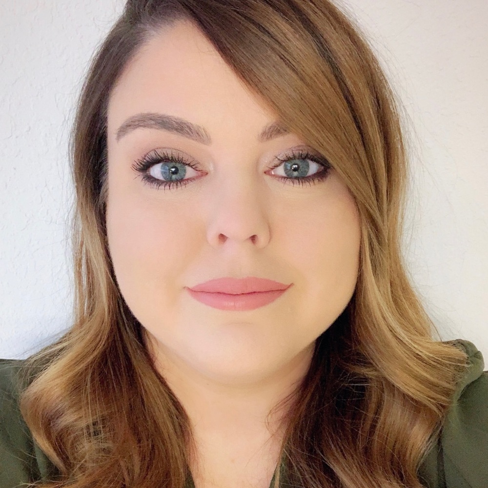 Meet your Posher, Kelly